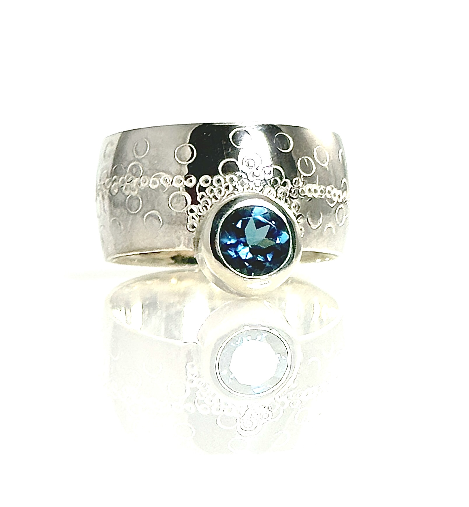  London Blue Topaz (offset) Hammered Half Dome Ring 